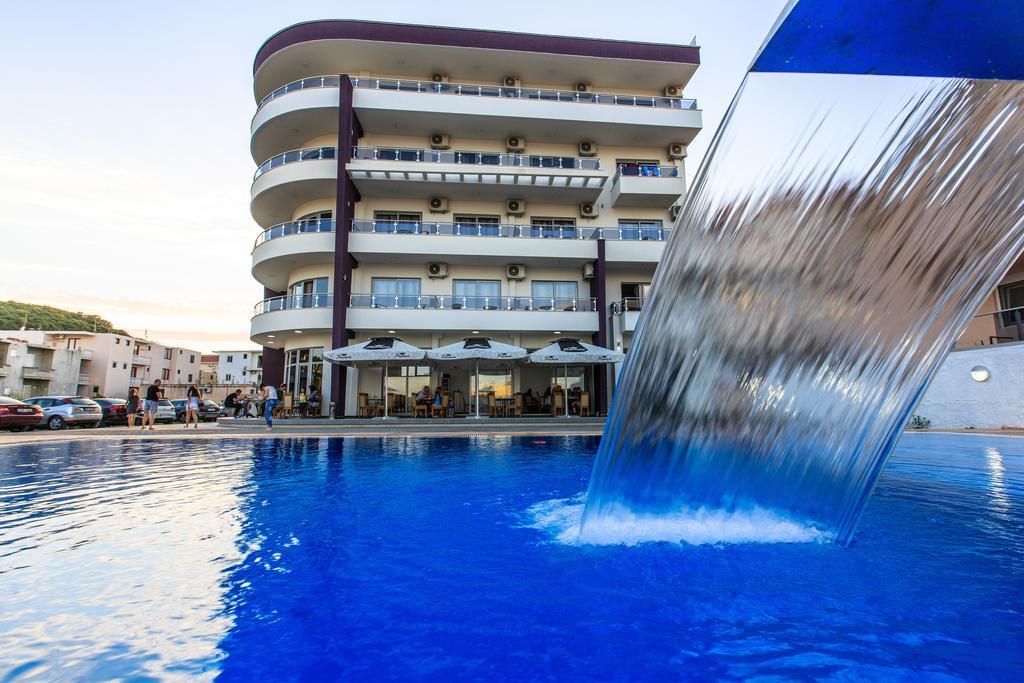 Hotel Edita Ulcinj Exterior photo